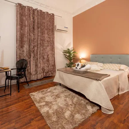 Le Di Alba بيت ضيافة