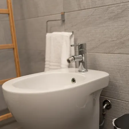 بيت ضيافة Le Di Alba باليرمو