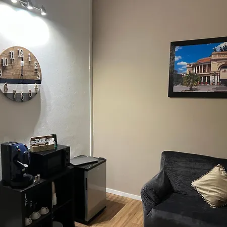 بيت ضيافة Le Di Alba باليرمو