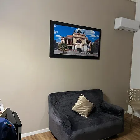 بيت ضيافة Le Di Alba باليرمو